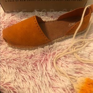 Toms Espadrilles BNIB
